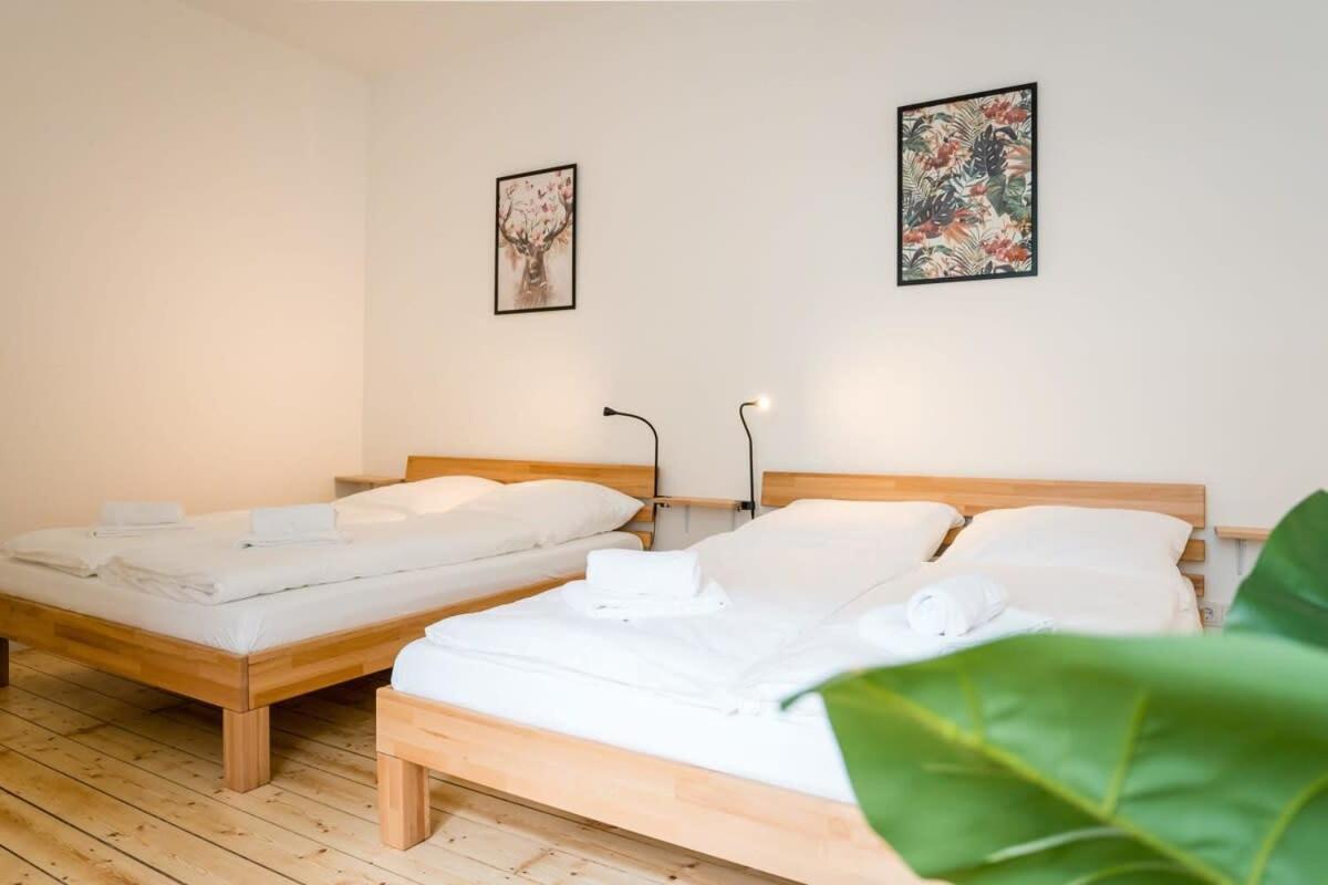 Spacious 3Br Plus Ac Self Check-In Street Parking Berlín Exteriér fotografie